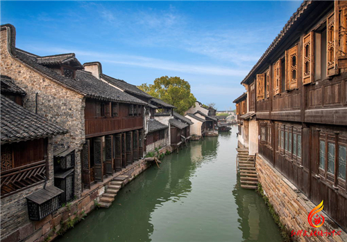 嘉兴红船精神永放光芒——走在时代发展的前列