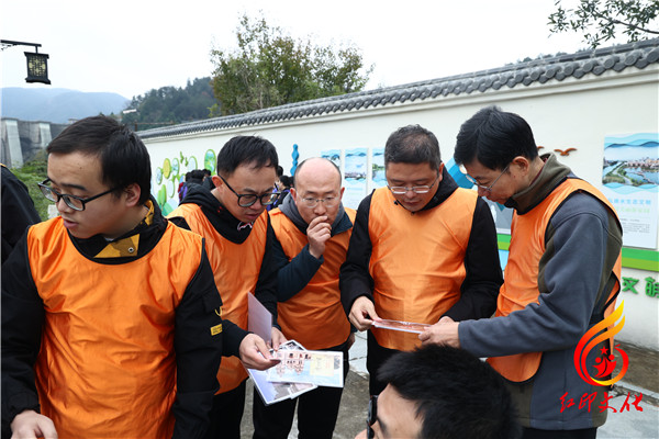 西柏坡党员学习实践